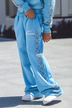 Load image into Gallery viewer, Baby blue studded crystals set