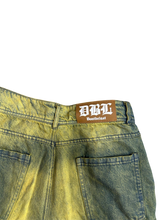 Load image into Gallery viewer, Embroidery Jorts
