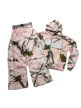 Load image into Gallery viewer, Pink Real Tree Camo Zip up &amp; Pants Set
