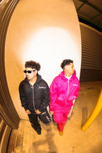 Load image into Gallery viewer, BLACK BUST DOWN PANTS
