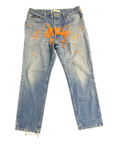 Load image into Gallery viewer, 1 of 1 DBL jeans (Size 38 by 32)
