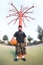 Load image into Gallery viewer, Baggy Camo 3/4 shorts
