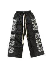 Load image into Gallery viewer, 2 in 1 Black nylon pants
