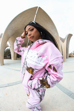 Load image into Gallery viewer, Pink real tree camo pants
